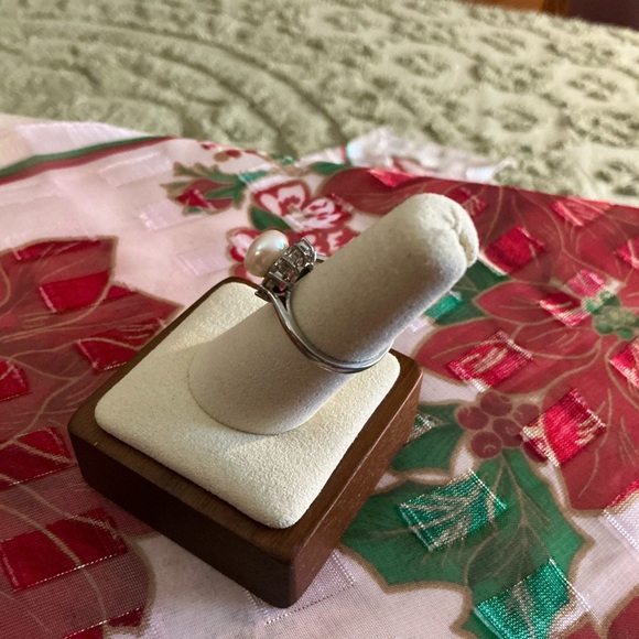 Pearl & Diamond Ring - Picture 4 of 4